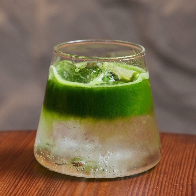 Matcha tonic