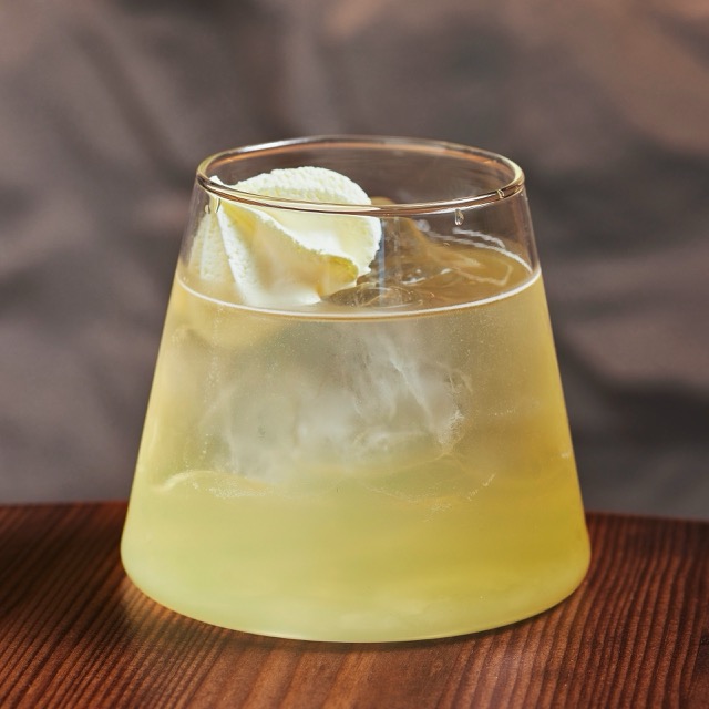 Cream soda lemonade