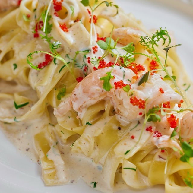 Fettuccine with shrimp and sweet chili sauce
