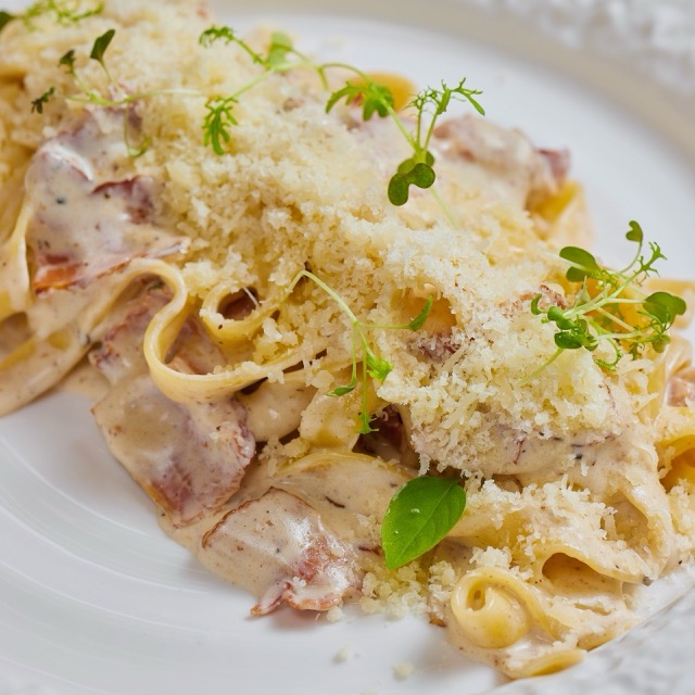 Fettuccine carbonara